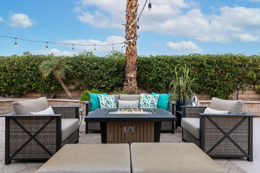 49700 Althea Court, La Quinta, California 92253 home-pic-34